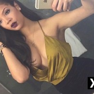 Miah Escort in Oakland