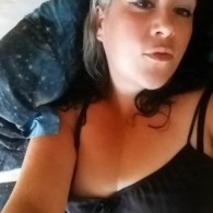 PEACHES Escort in Burlington