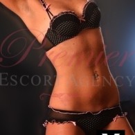 Elizabeth Escort in York