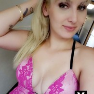 Cece Escort in Honolulu