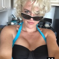 Marylin Escort in Gary