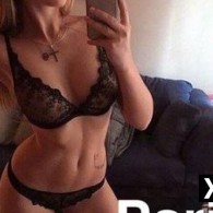 Latinas Escort in Santa Ana