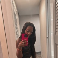LusciousDior Woburn