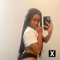 Kira Charleroi