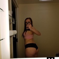 Courtney Escort in Chicago