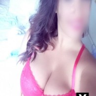 Izabella Escort in Watford