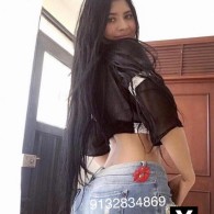 Yesenia Escort in Kansas City