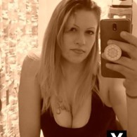 Nikki Escort in Auburn WA