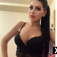 Criss Escort in Bradford