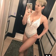 Sasha Escort in Oakville