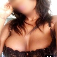 Olivia Escort in Watford