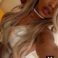 Alexis Escort in Honolulu