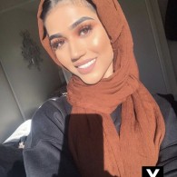 AishaArabic Escort in Newtownabbey