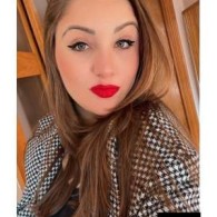 Macarena Escort in Pamplona