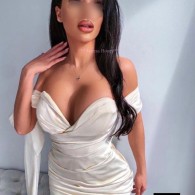 Aneesa Escort in Loughborough