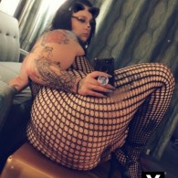 Nicky Escort in Aurora