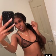 Nikki Escort in Alameda