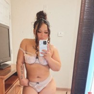 ANNIE Escort in Kaneohe