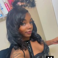 Amira Escort in La Crosse