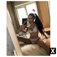 Shophy Escort in St Albans