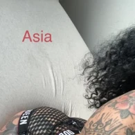 ASIA Escort in Waukegan