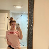 Alexia Palm Desert