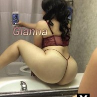 Gia Escort in Santa Ana