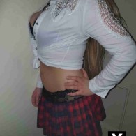 Julia Escort in Woking