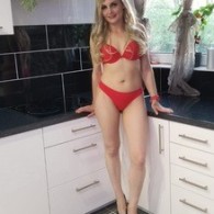 Amanda Escort in Celle