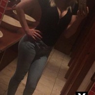 Danelle Escort in Detroit