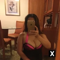 busty Balbriggan