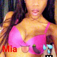 Mia Escort in Chicago