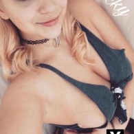 Nicky Escort in Nashville