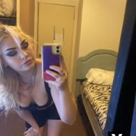 IZZY Escort in Cambridge