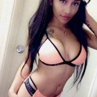 Naomi Escort in Palm Springs