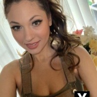 Ashley Escort in Asnieres-sur-Seine