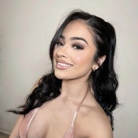Leah Oxnard