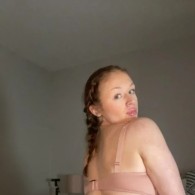 Lexi Lakeland