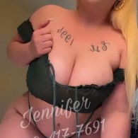 Jennifer Escort in Edina