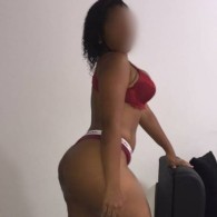 1 VEZ A RAINHA DO BOTĀO DE ROSA RABINHOS DESEJOSOS PRAZER Escort in Aveiro