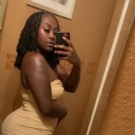 Nia Escort in Friendswood