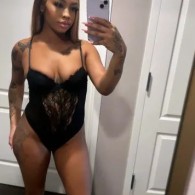 Nyla Escort in Bellflower