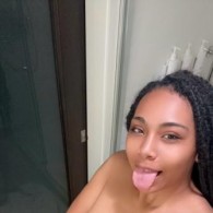 Lashay Escort in Rock Island