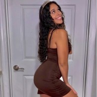 Dess Escort in Hamden