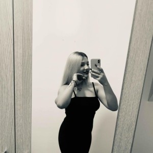Alana, Kidderminster escorts