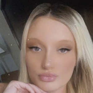Hailey, Chico escorts