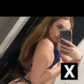 Bella, Austin escorts