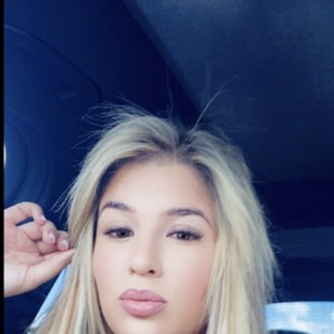 Queen Genevie, Duffield escorts