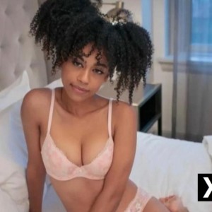 Carli, Yeovil escorts