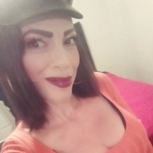 Kittie, Chandler escorts